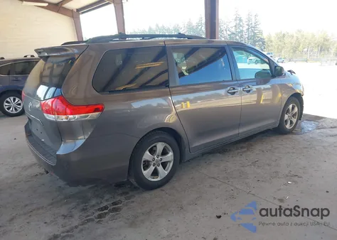 2012 Toyota Sienna Le V6 8 Passenger из США, поврежденный, VIN 5TDKK3DC6CS247694